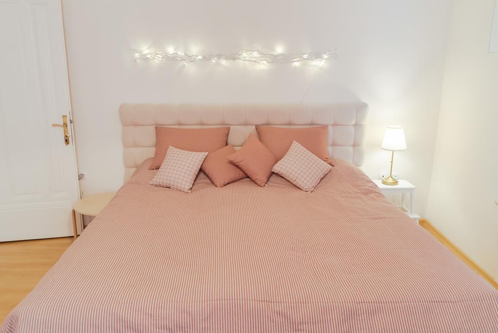 Guest House Maison 21 プロヴディフ エクステリア 写真
